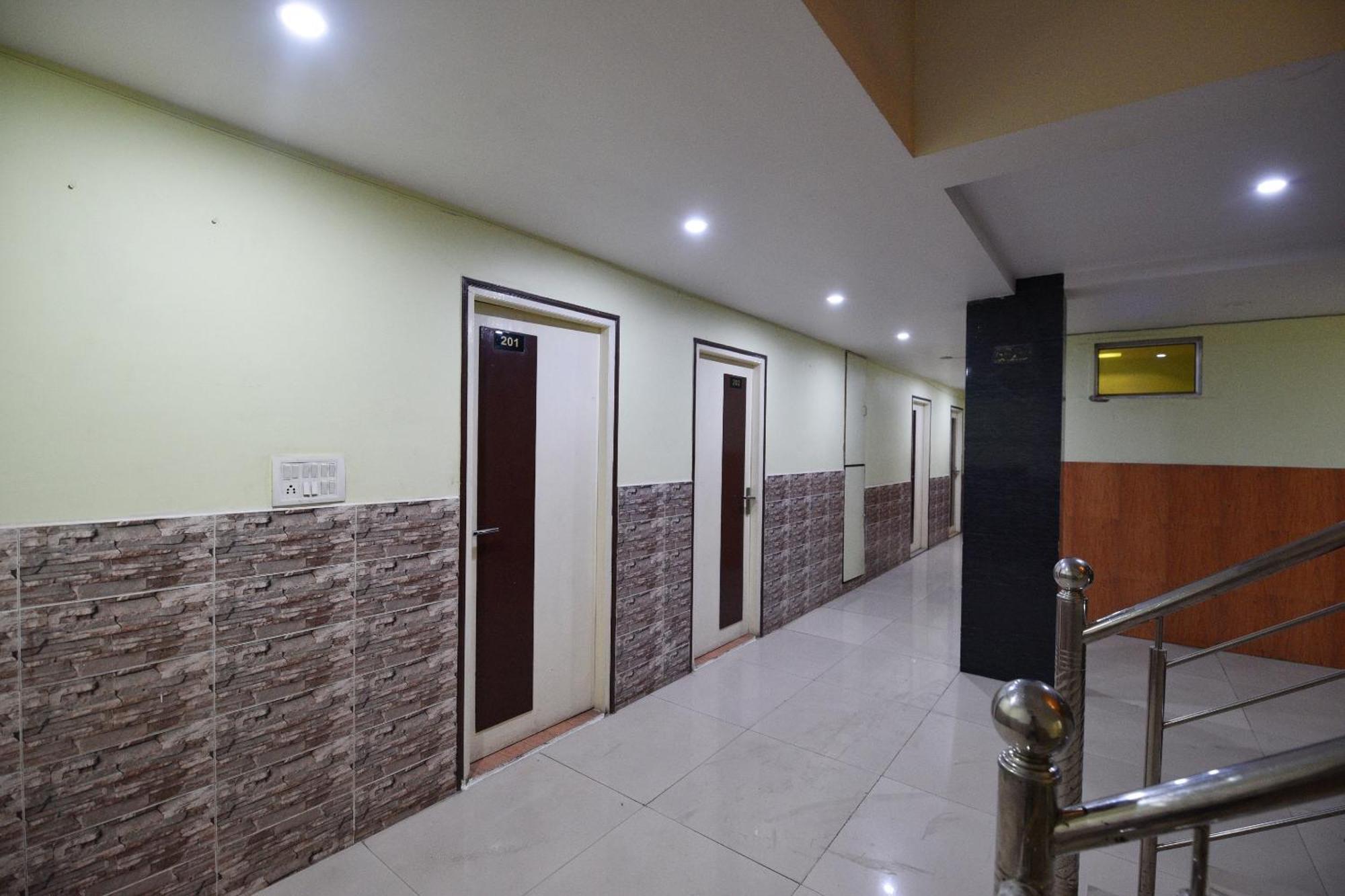 Hotel O Apple Jaipur Luaran gambar